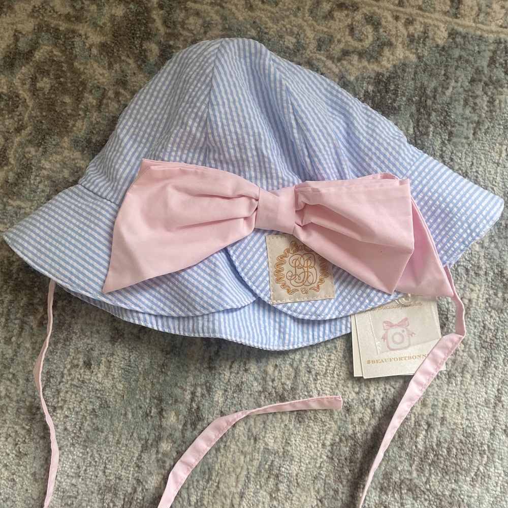 TBBC NWT beach hat